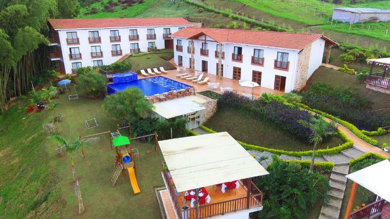 La Huerta Hotel Jiguales Exterior photo